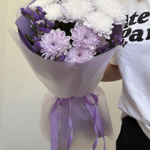 Монобукет из хризантем и статицы 💜