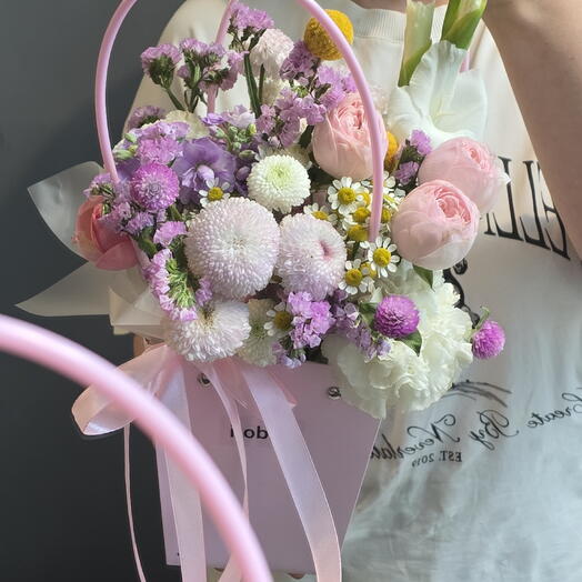 Нежная композиция в сумочке 💕