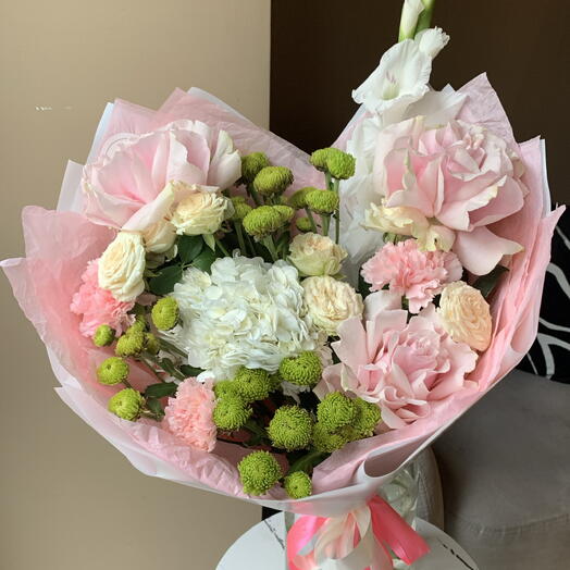 Букет «Осенний сад» с гладиолусом, французскими розами, гортензией🌸🤍