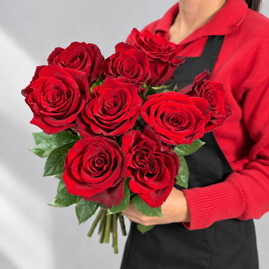 9 красных роз Эквадор 🌹