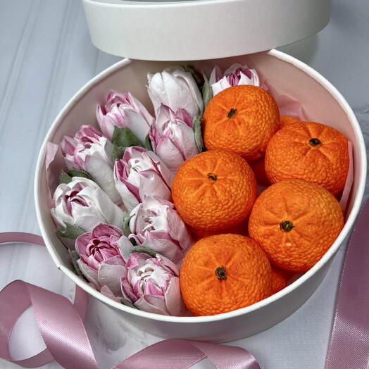 Букет из зефира тюльпаны и🍊 мандарины из зефира любимой девушке, друзьям, коллеге