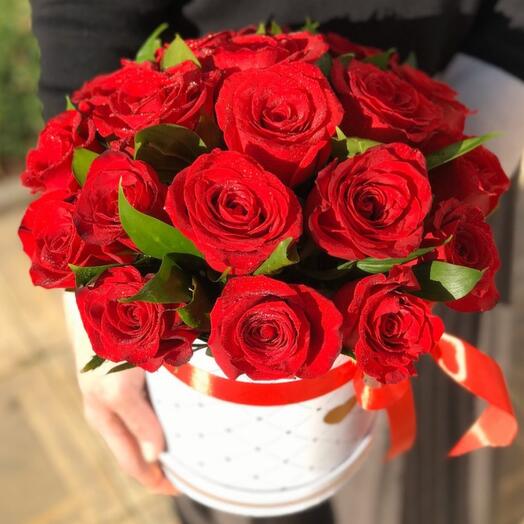 Flowers in the box "Red Dawn"
