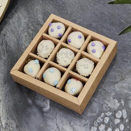 Набор клубники в шоколаде  6 из девяти клубник в шоколаде