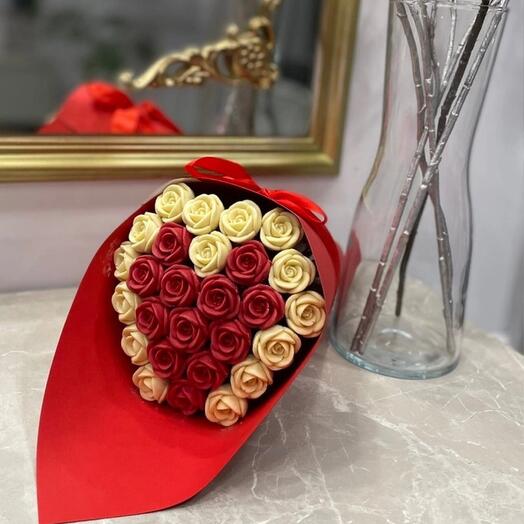 27 chocolate roses bouquet "Heart"