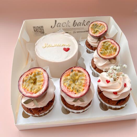Bento cake + cupcakes