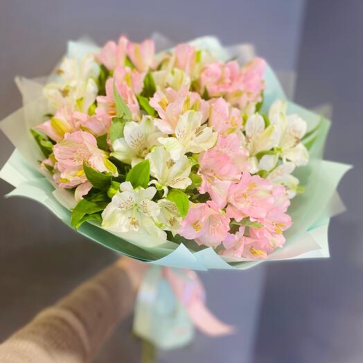 9 alstroemeria