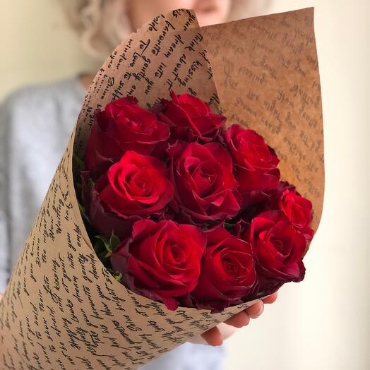 Bouquet of 9 red roses