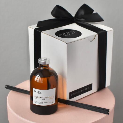 Home fragrance diffuser "Blackberry dust" blackberry/grapefruit 100 ml in glass