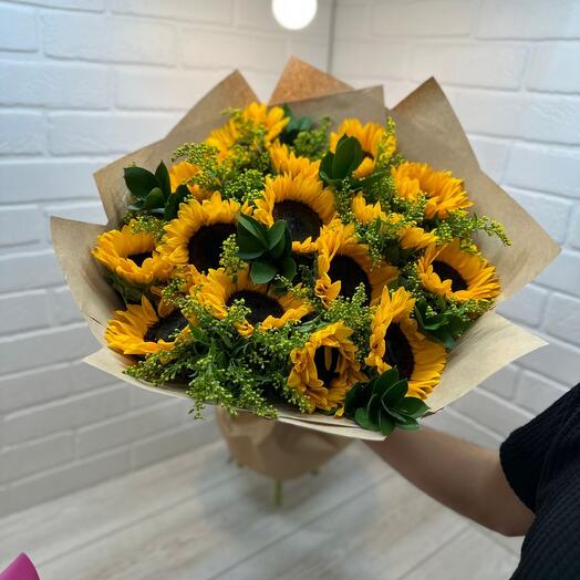 Букет из 15 подсолнухов Солнышко🌞