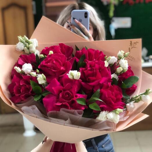 Сборный букет с французскими розами