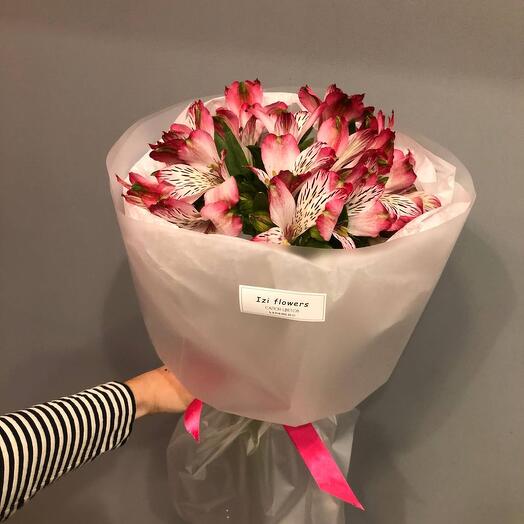 Alstroemeria| bouquet with Alstroemeria