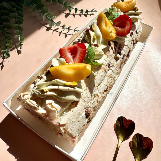 Rollo de merengue "pistacho-frambuesa"