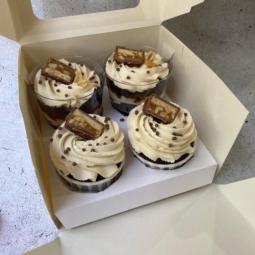 Набор трайфлы и капкейки сникерс