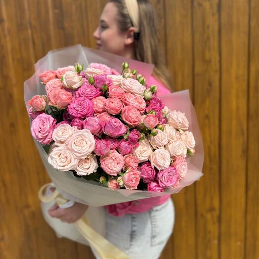 Шикарный микс из кустовых роз🌸050