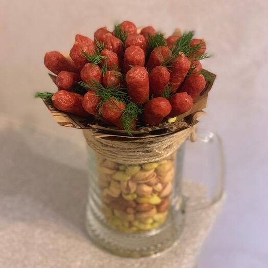 Пивная кружка с закусками 🍺 папе