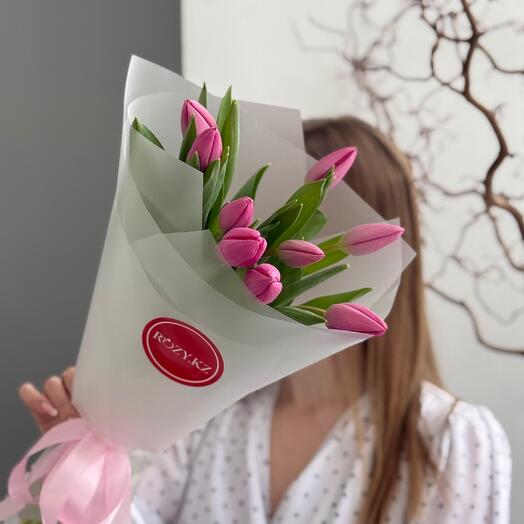 Букет 9 розовых тюльпанов
