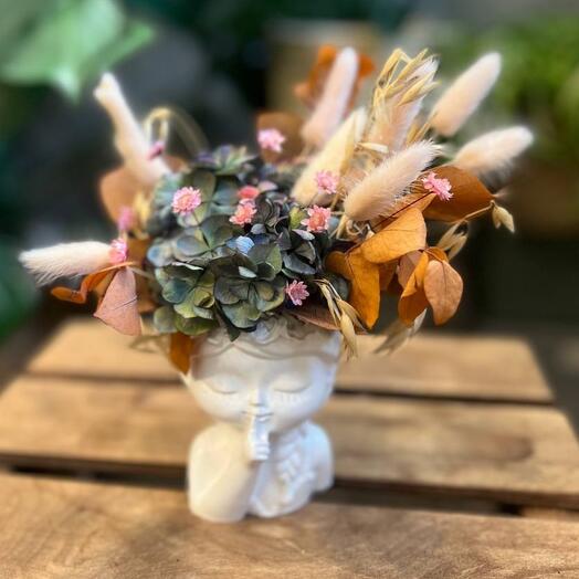 Bouquet of dried flowers "Girl" in beige tones