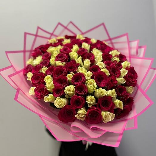 Bouquet of 101 roses mixed