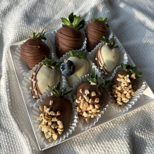Клубника в шоколаде "Desire me" 🍓