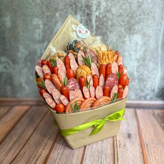 Мясной конверт с сыром косичка и орешкамиц