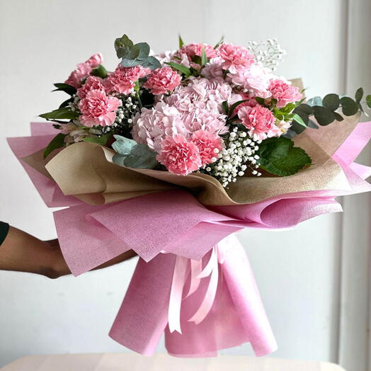 Hydrangea and Carnation
