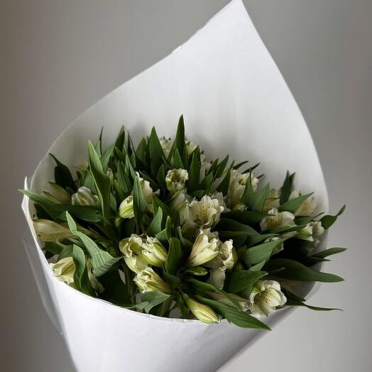 Bouquet from TIFFANY studio bush chrysanthemums