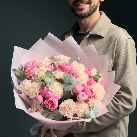 Rose Elegance — авторский букет с розами Silva Pink