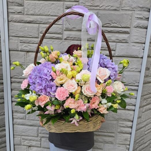 Корзина цветов