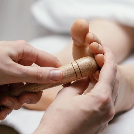 Подарочный сертификат «Spa set Снятие усталости ног» (50 минут, 1 человек)