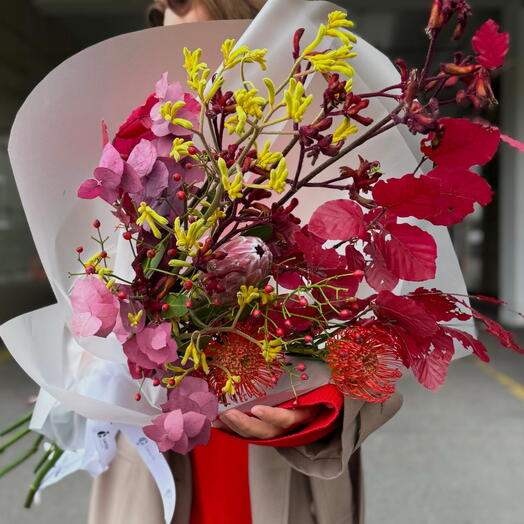 Стойкая осенняя охапка