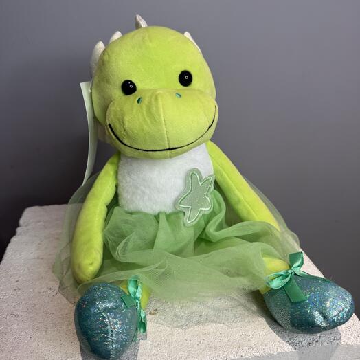 Дракон-девочка в юбке