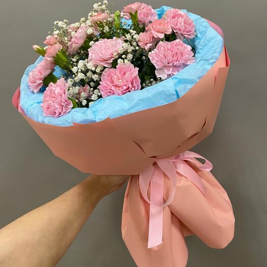 Букет из ажурных диантусов