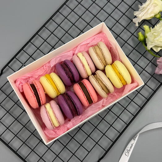 Макарон 10 шт для подруги, дочки, сестры, коллеге