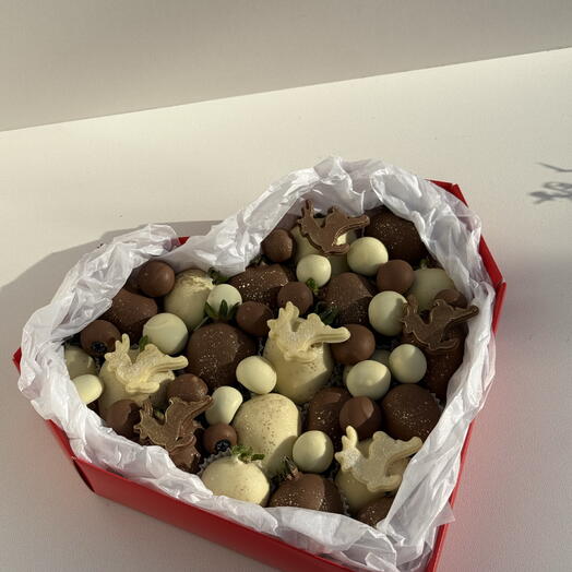 Новогоднее шоколадное сердце