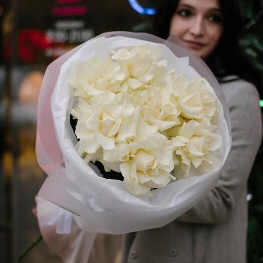 Букет из белых французских роз