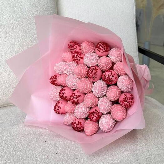 Букет из клубники в шоколаде «pink»