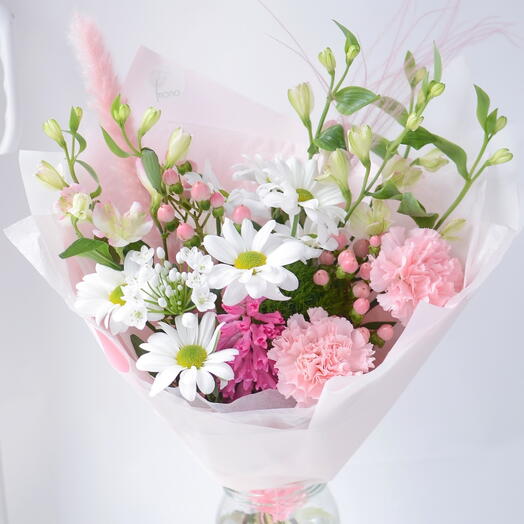 Светлый букет с гиацинтом