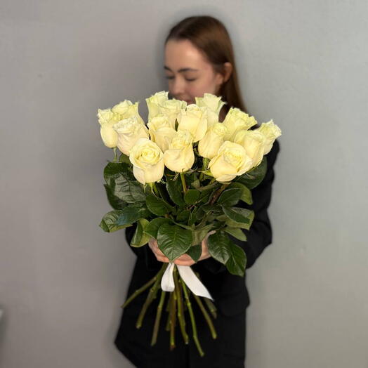 15 роз Эквадор под ленту