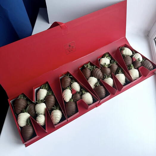 Клубника в шоколаде мама