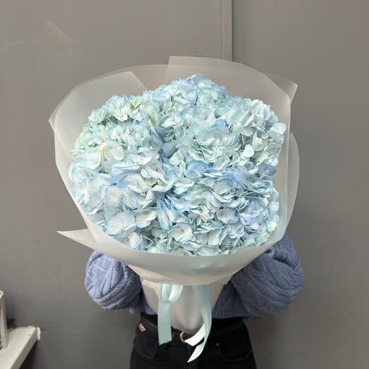 Пышные голубые гортензии в стильной упаковке 💞