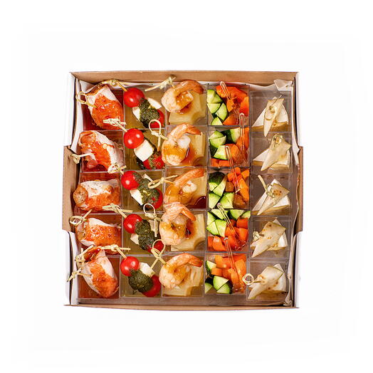 Бокс с закусками, 1000 гр