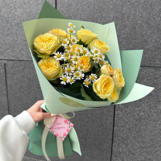 Букет-комплимент с жёлтой розой и ромашкой 💛