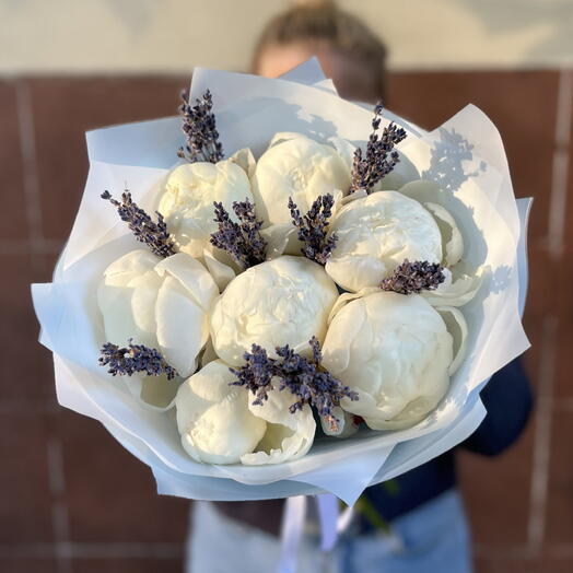 Пионы 7 шт с лавандой 💕