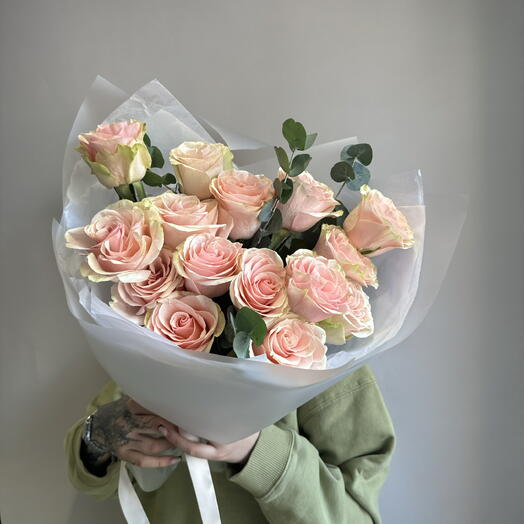 Нежный букет эквадорских роз 💝