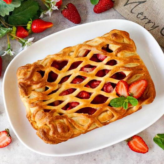 Пирог с Клубникой