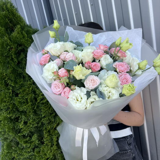 Эустома и бамбастик 🌹