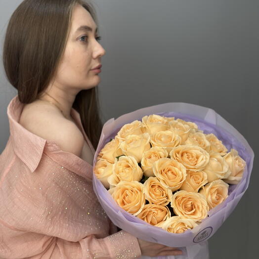 25 персиковых роз — красивый букет без повода, доставка сегодня 🌸