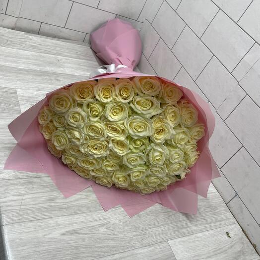 Роза белая 51