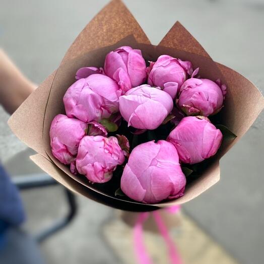 Bouquet of pink Fleming peonies 9pcs
