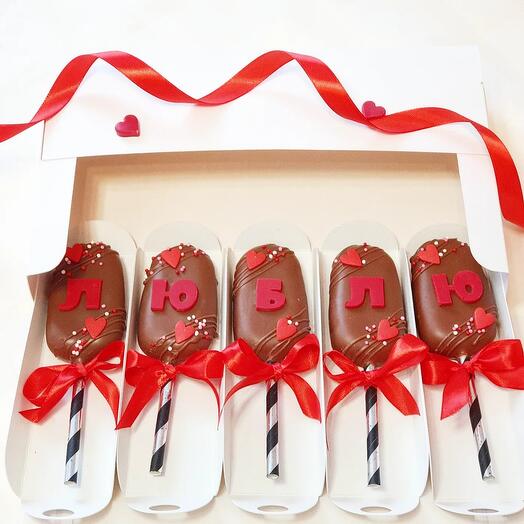 Кейкпопс "Люблю"